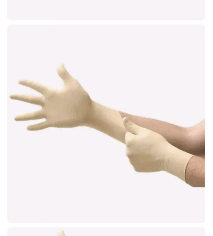 MICROFLEX Diamond Grip MF-300 Disposable Latex Gloves, Medium, 100 Gloves