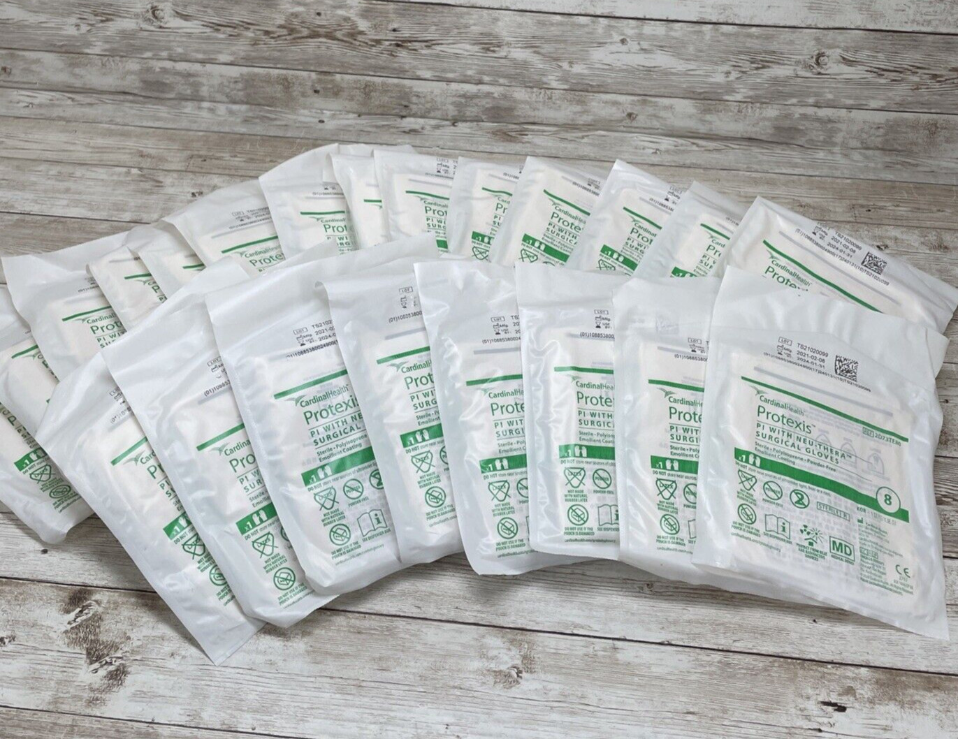 22 Pair Box Cardinal Health Protexis PI Neu-Thera Surgical Glove Size 8 Exp 1/24