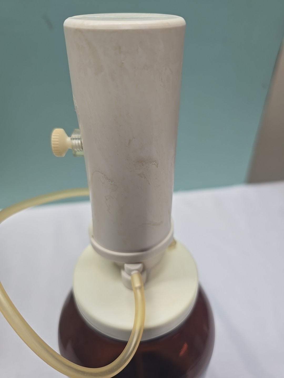 Vintage Standard Amber Glass Labindustries Repipet II 20.0mL