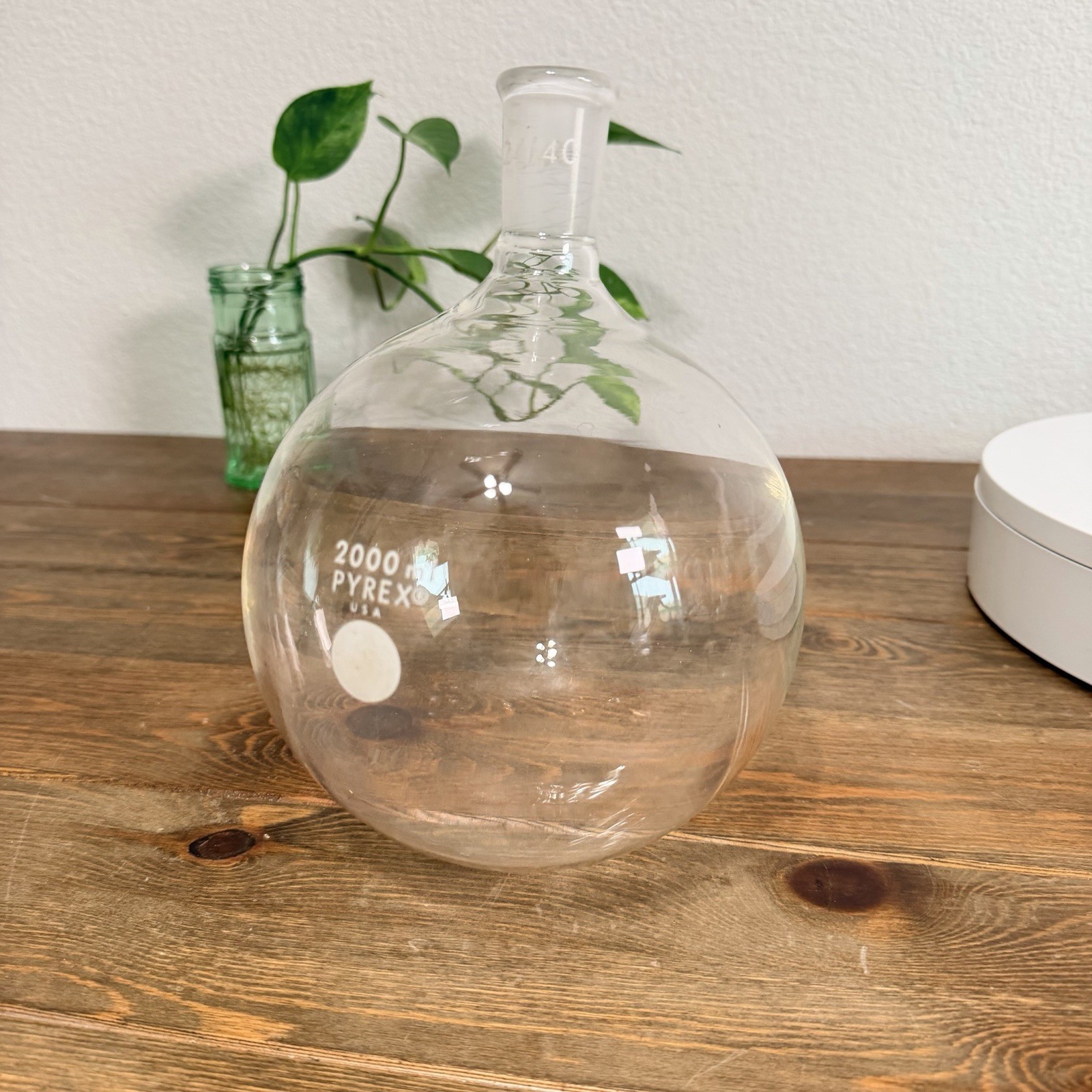 Pyrex 200ml 24/40 Round Bottom Boiling Flask