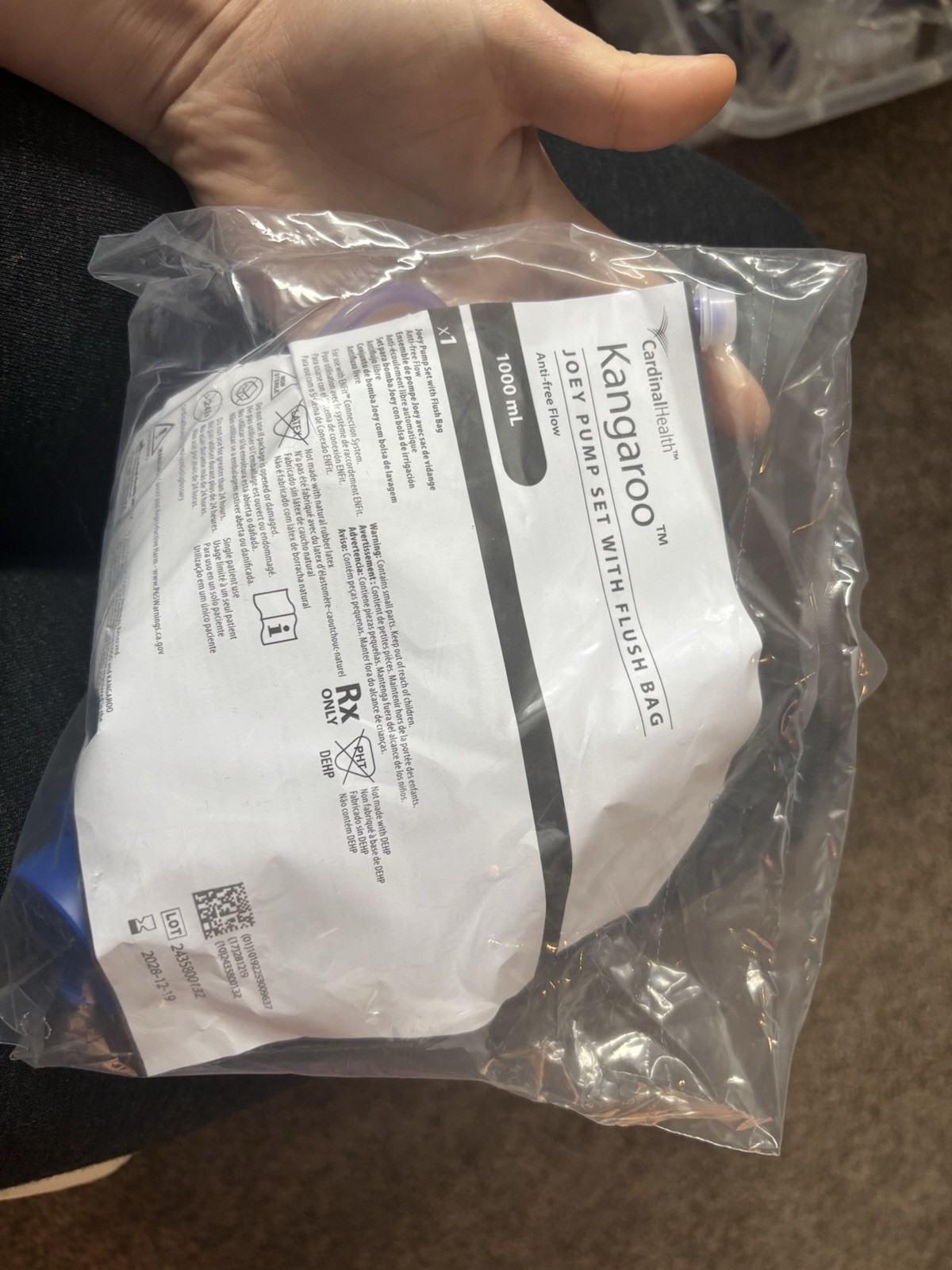 Cardinal Health Kangaroo 1000ML Feeding Bag W/ Flush Bag Lot Of 30 763662,