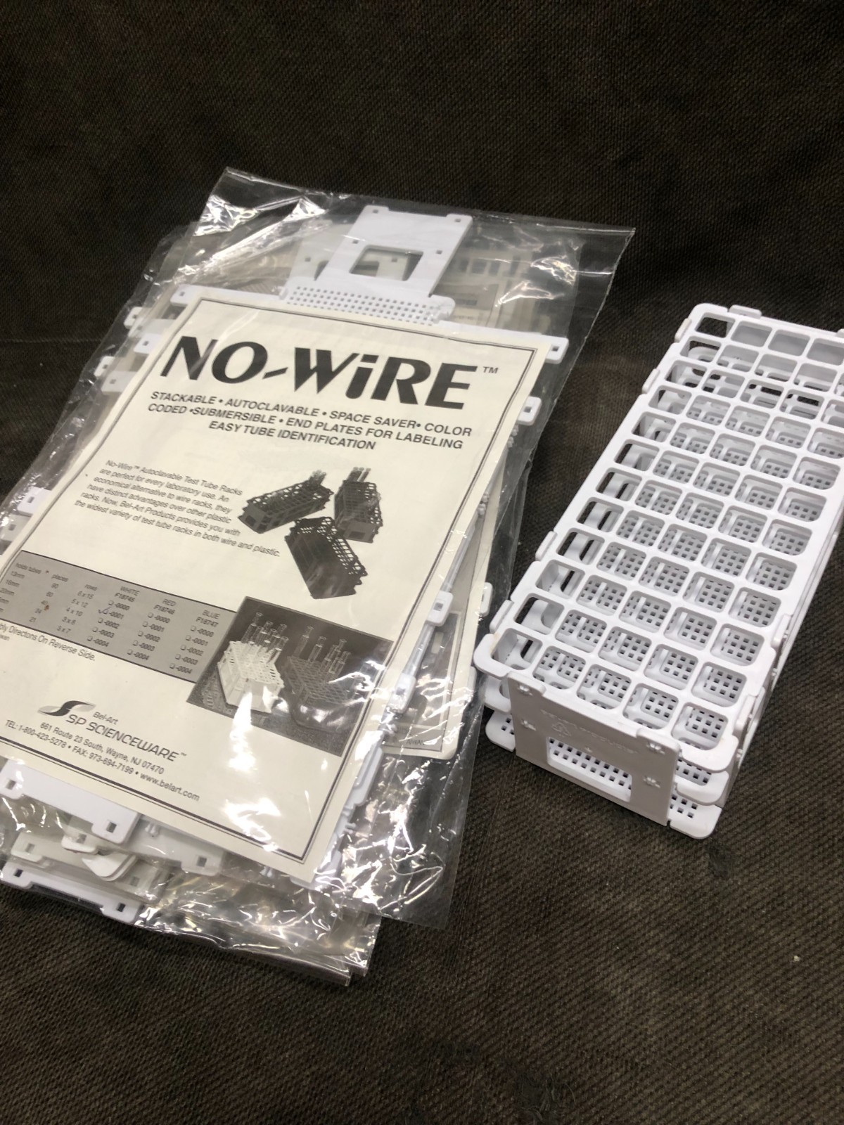 Scienceware Bel-Art No Wire Autoclavable Test Tube Rack for 13mm Tubes, white