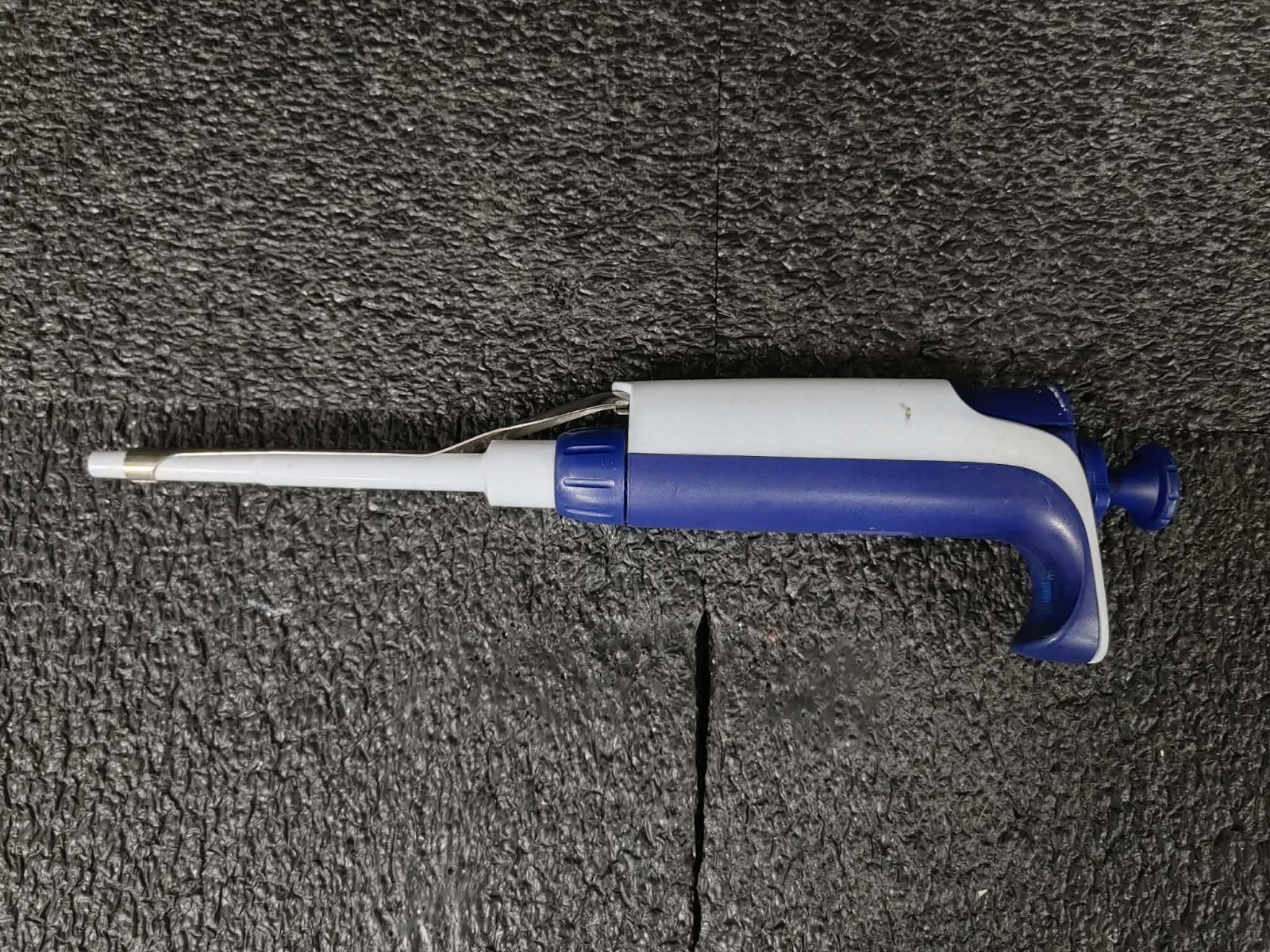 Rainin Pipet-Lite XLS L-200 20-200µl Single Channel Manual Pipette