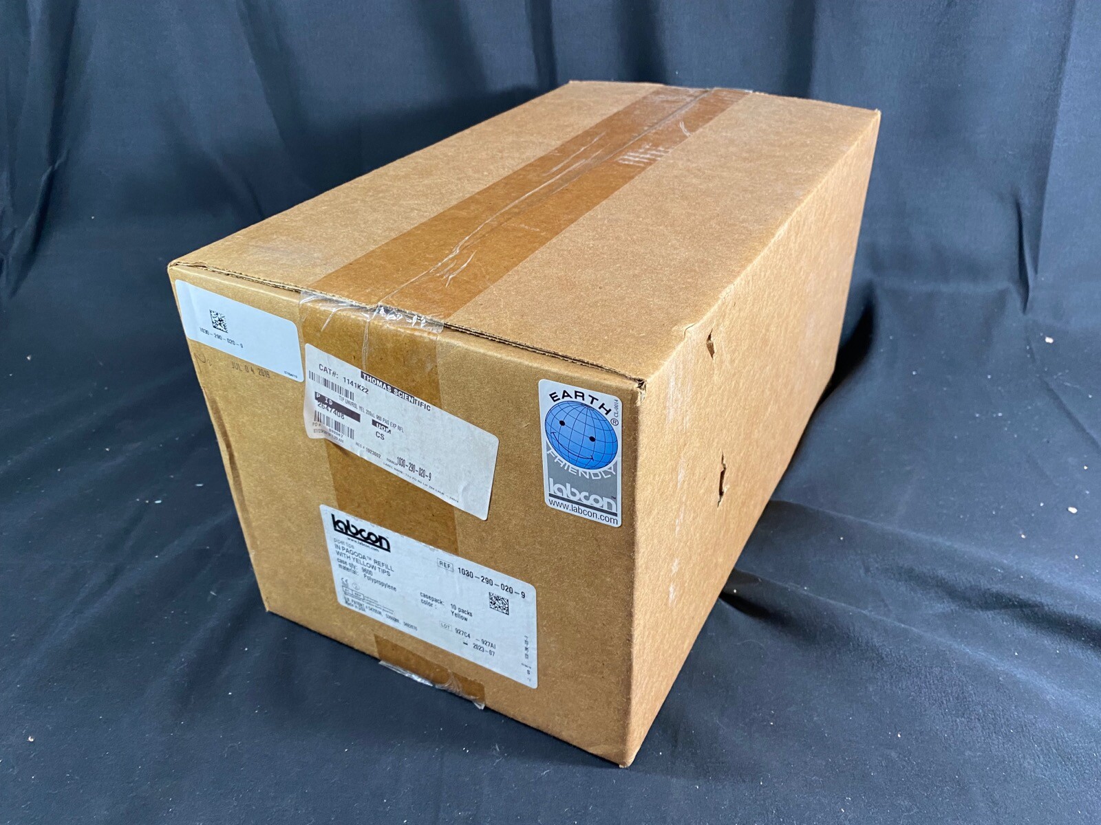 LABCON 200µL Point Yellow Beveled Pipet Tips In Pagoda 1030-290-020-9 (9600/cs)