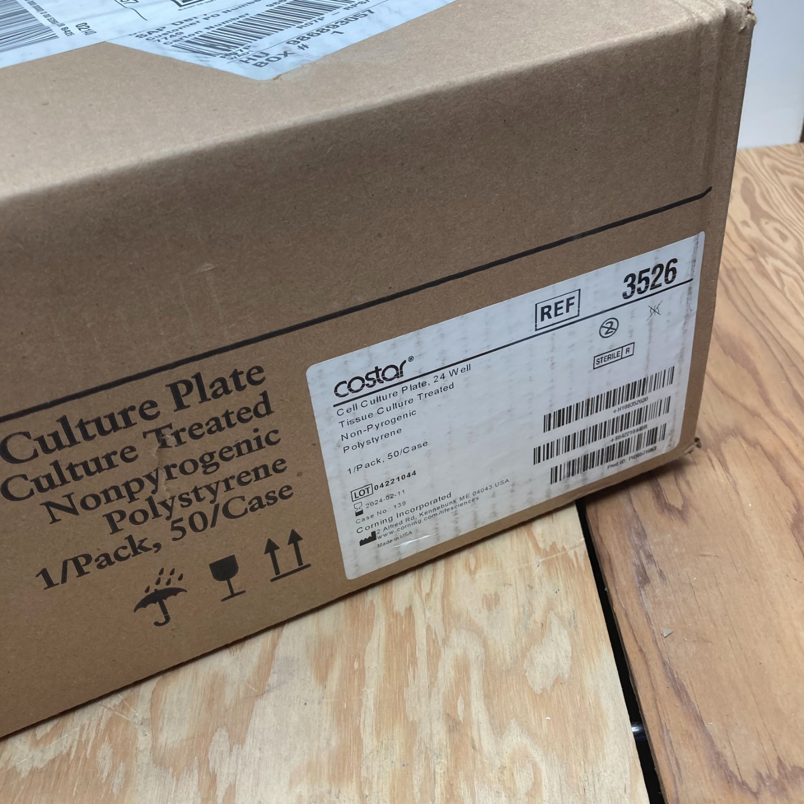 New CORNING 24-well Clear TC-treated Multiple Well Plates – 3526 – Case of 50