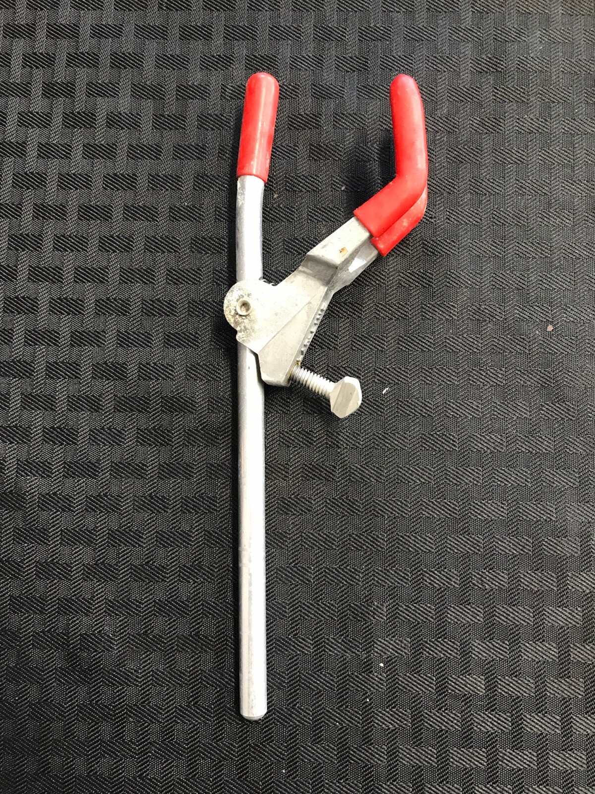 LAB-LINE Aluminum 3-Prong Clamp 0-49mm Grip Range 9” L Arm 9.5mm D 4.5” L