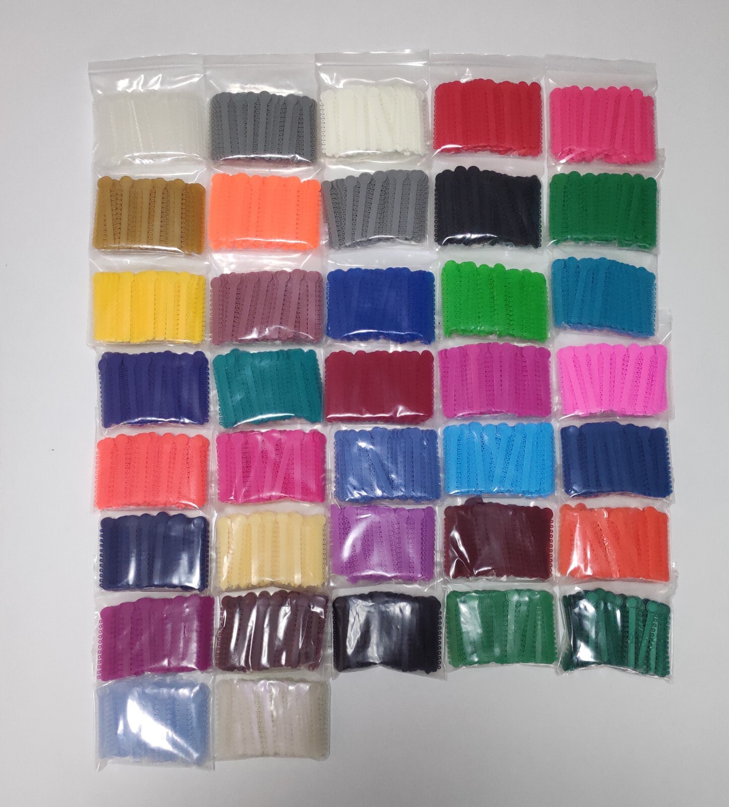 1Pack/1008pcs Dental Ligature Ties Orthodontic Elastic Rubber Bands 38 Colors