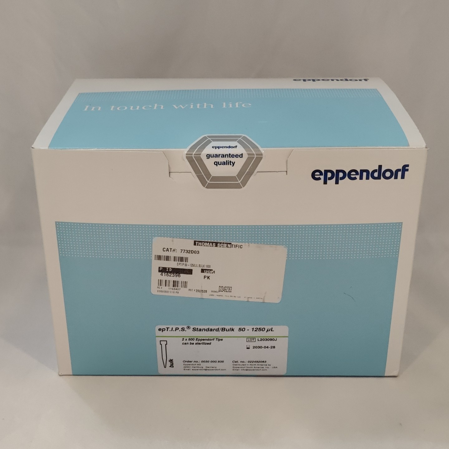 New – Eppendorf 022492063 epT.I.P.S. Standard Bulk 50-1250 uL – 1000 Tips
