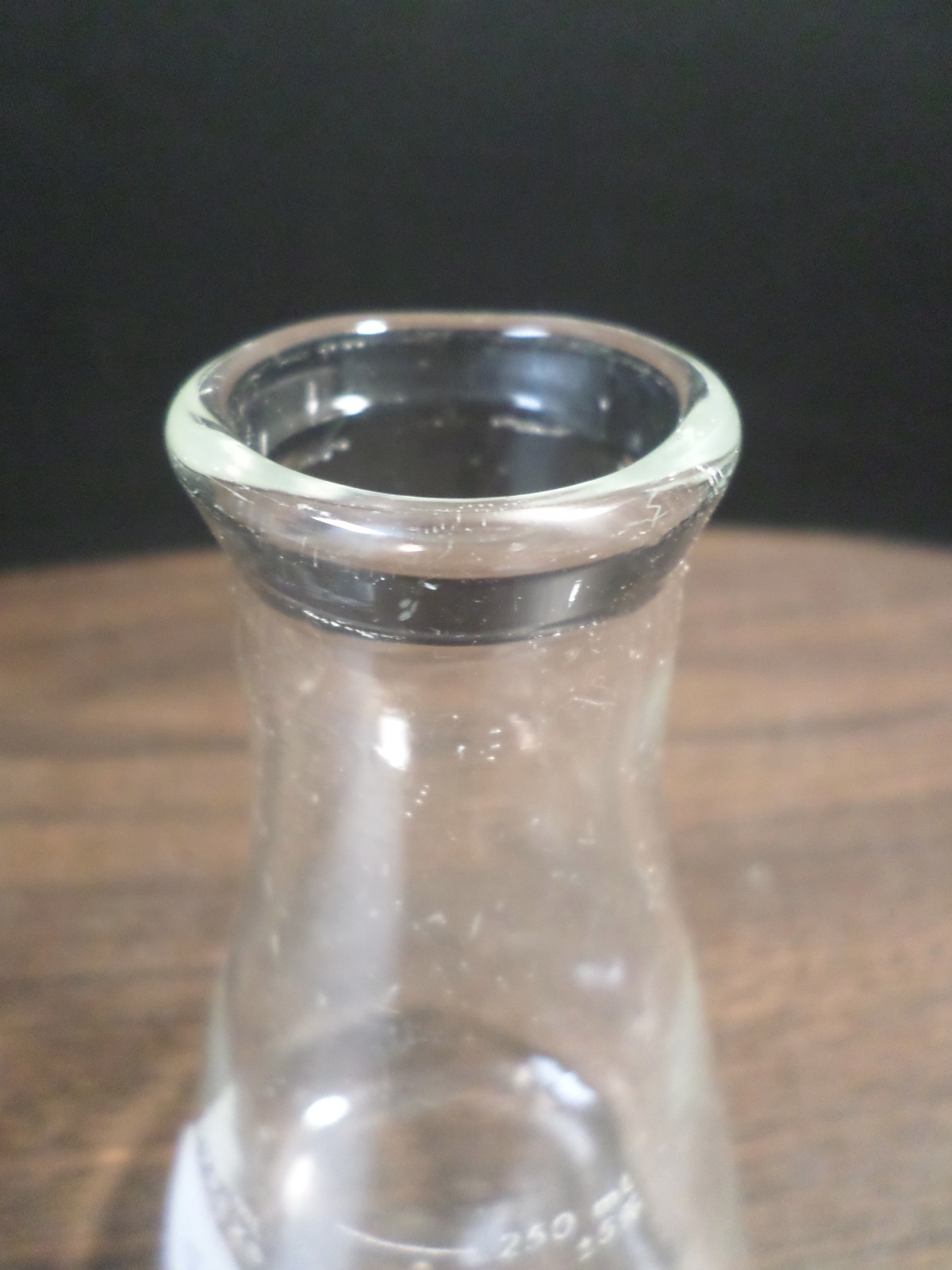 Corning PYREX Glass 250mL Heavy Duty Wall Graduated Erlenmeyer Filter Flask 5320