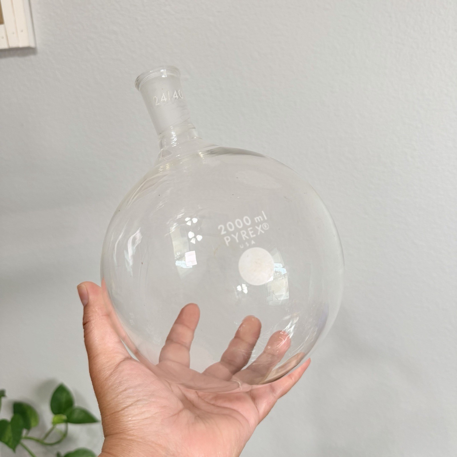 Pyrex 200ml 24/40 Round Bottom Boiling Flask