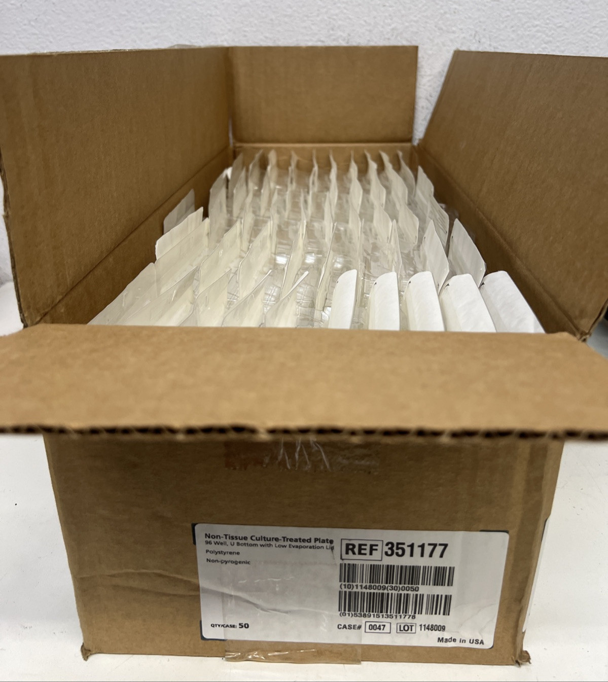 Box of 50 NEW Sterile Corning Falcon 351177 36 Well Plate U-Bottom w/Lid 250 µL