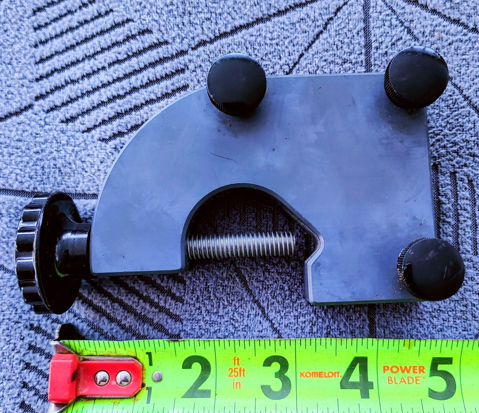 🗽ICU MOUNT HOLDER FOR IV POLE MOUNTING MONITORING