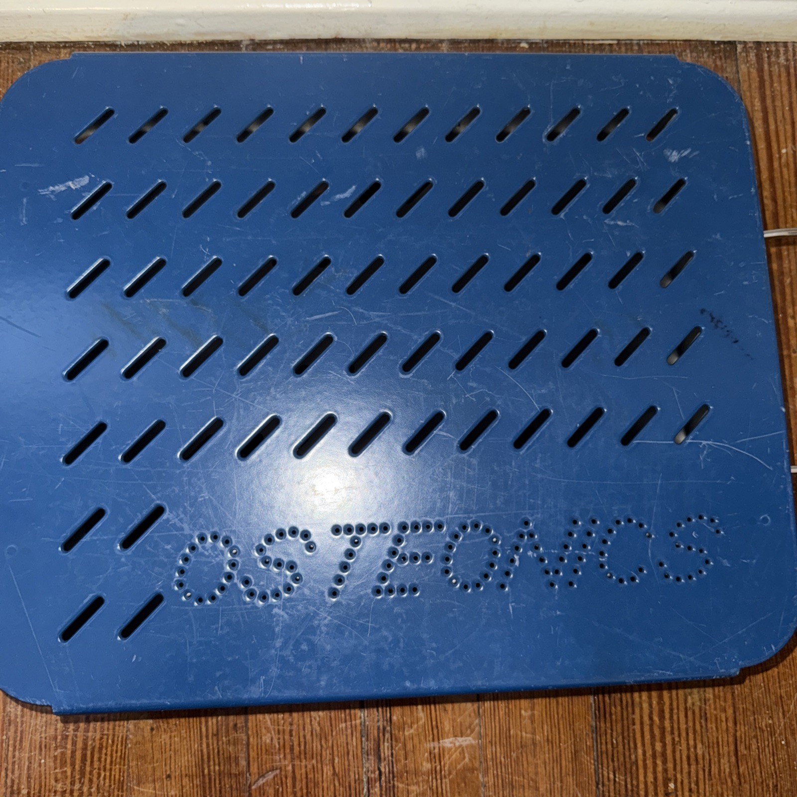 Osteonics Sterilization Case 2400-0300