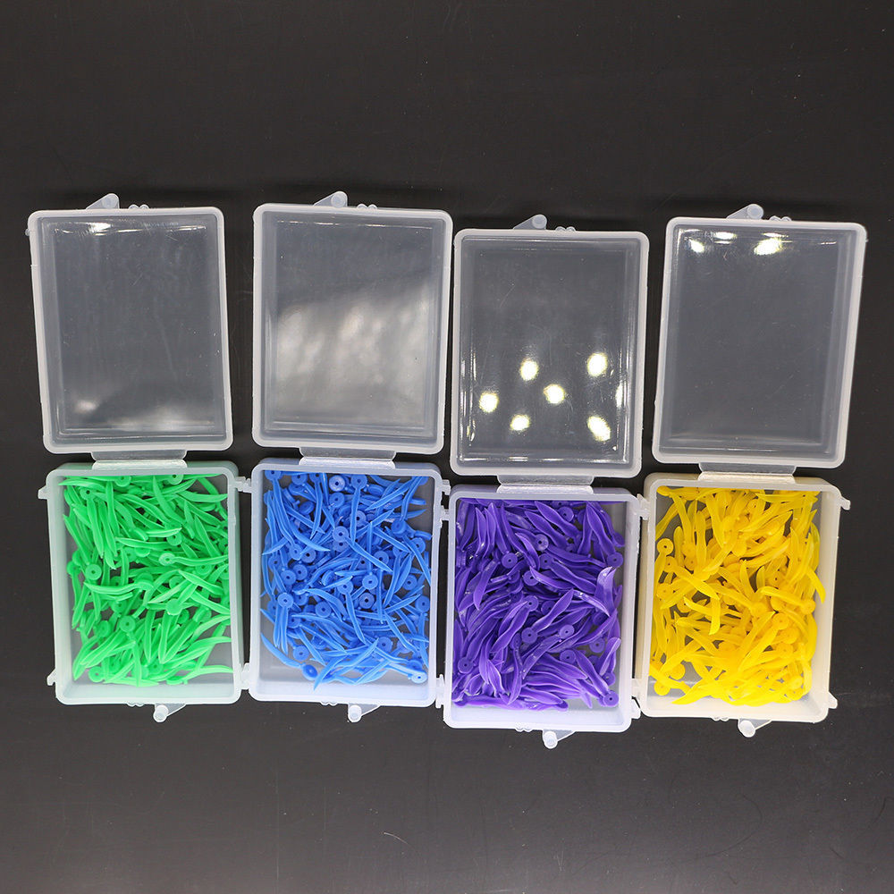 Dental Disposable Plastic Wedge With Holes Round Stern 4 Sizes Wave Poly-Wedge