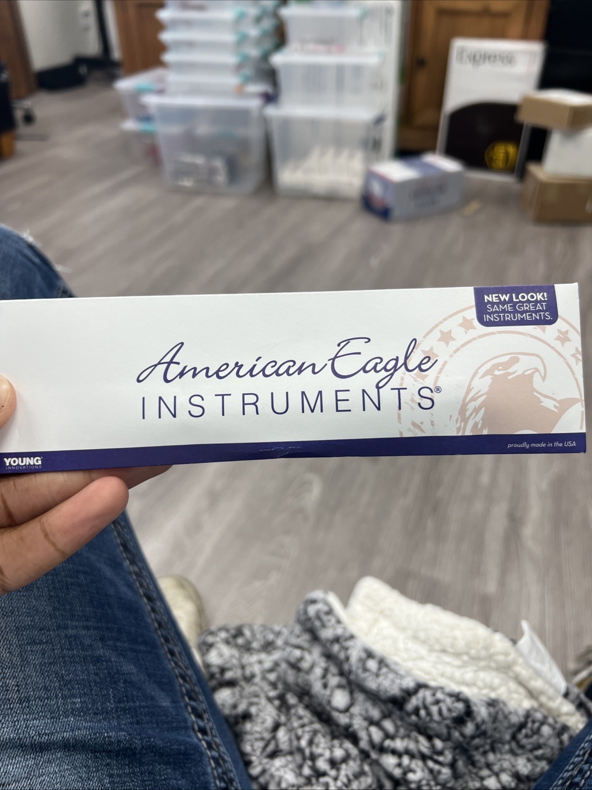 American Eagle Scaler N137 3/8 Resin Handle