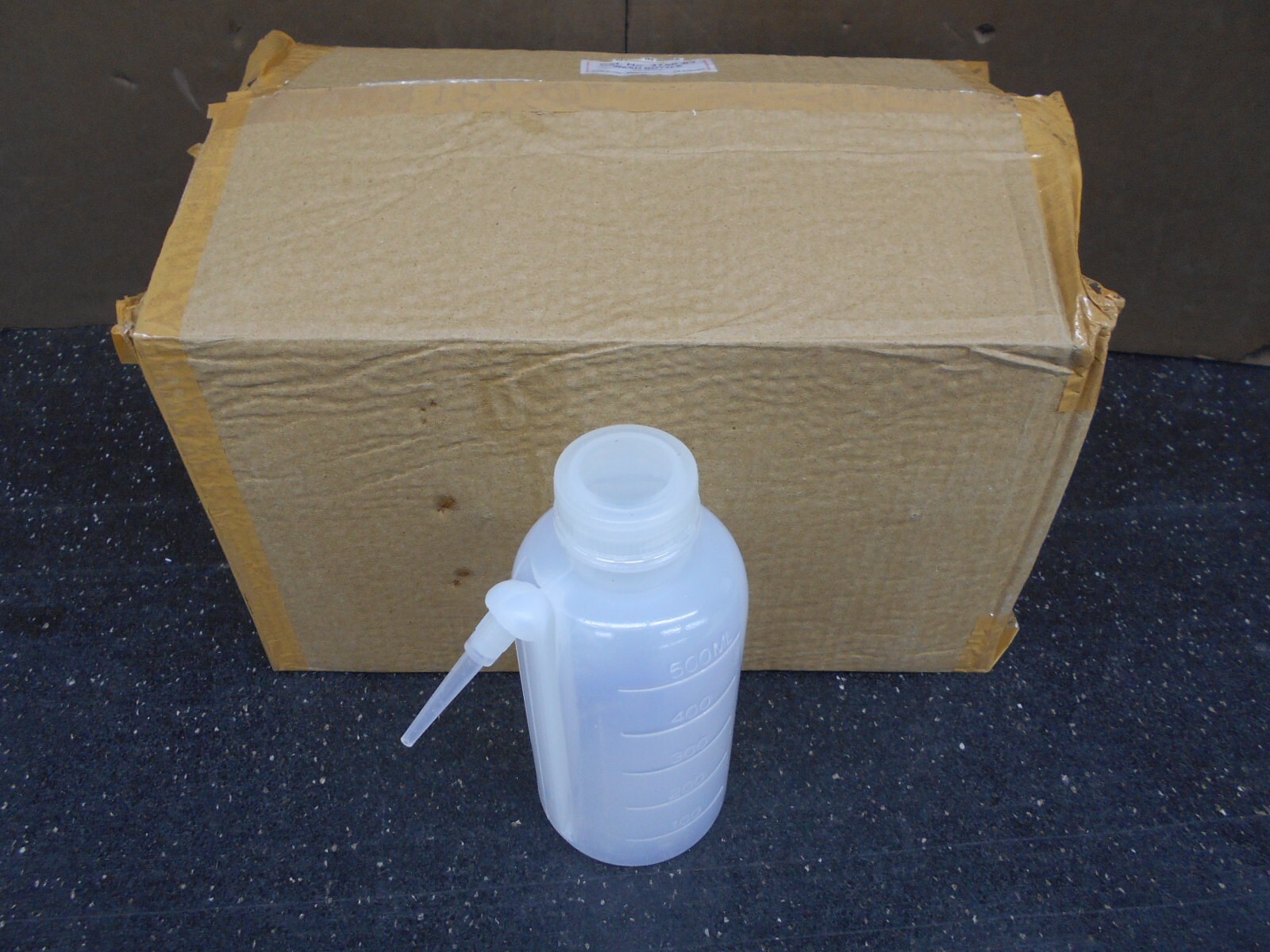 500mL POLYETHYLENE UNITARY WASH BOTTLES 3750 53 BOX OF 12