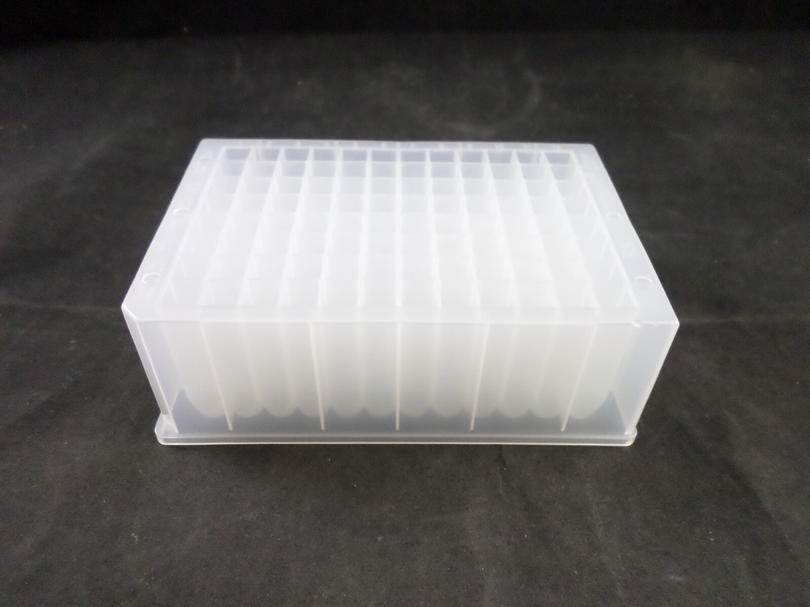 E&K Plastic 2mL 96-Well 2mL Block-Plate U-Shape NonSterile Robo 850356 20/CASE