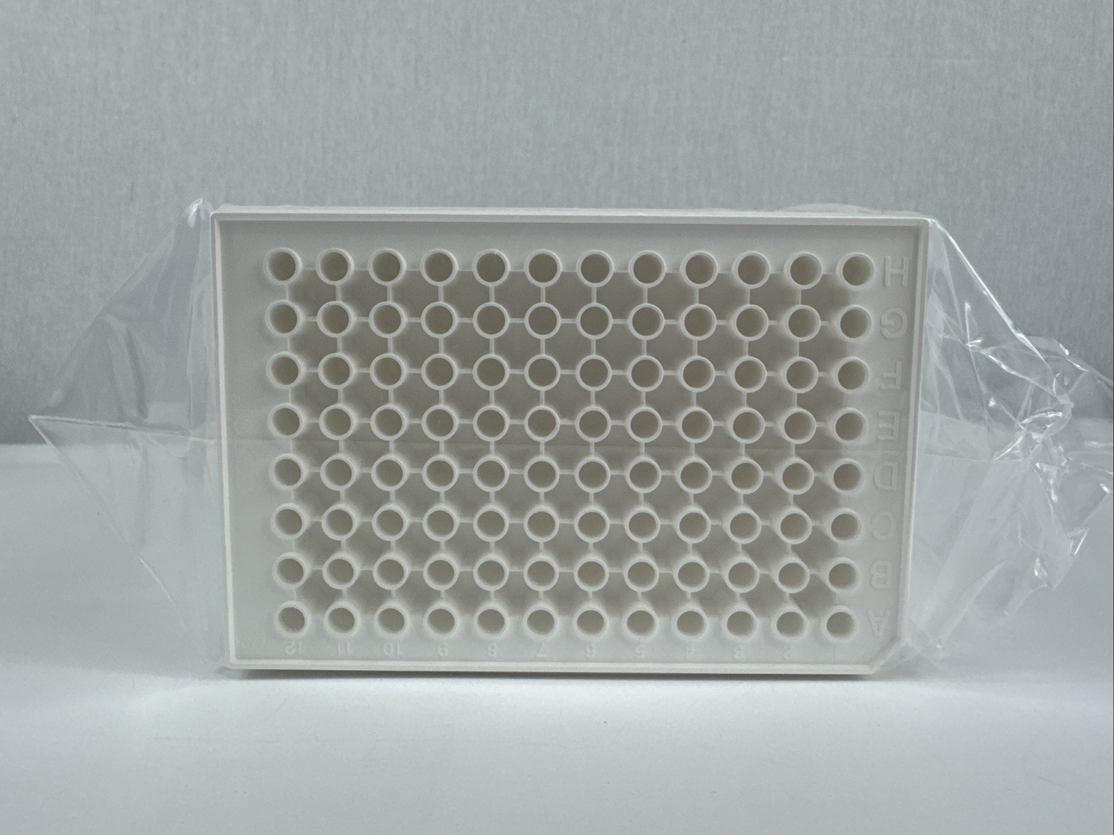 COSTAR Plastic 96-Well Half-Area EIR/RIA Plates Non-Treated No Lid 3693, 25/Pack