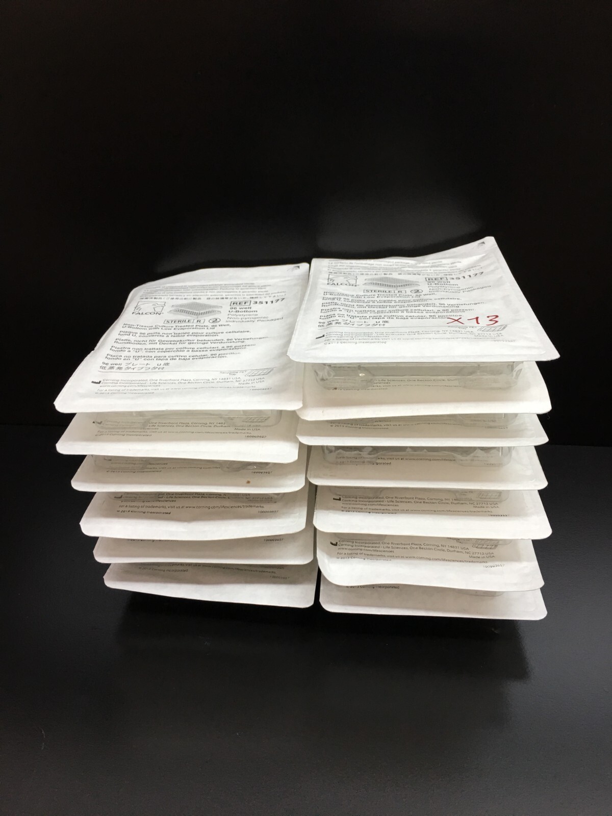 Corning Falcon REF 351177 Clear Round Bottom 96-well Microplate Lot 13 PCS