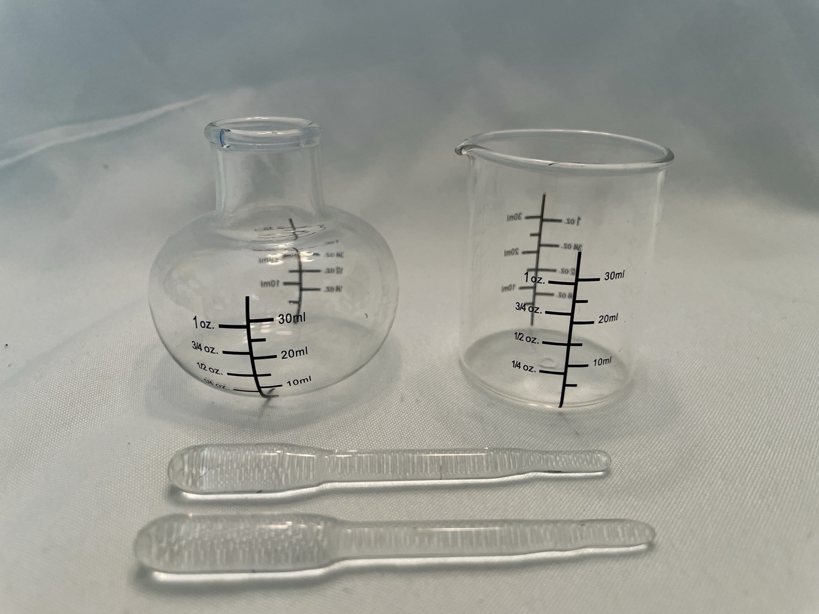 Small Miniature Chemistry Glass Beaker Set With Glass Pipette Stirring Stick