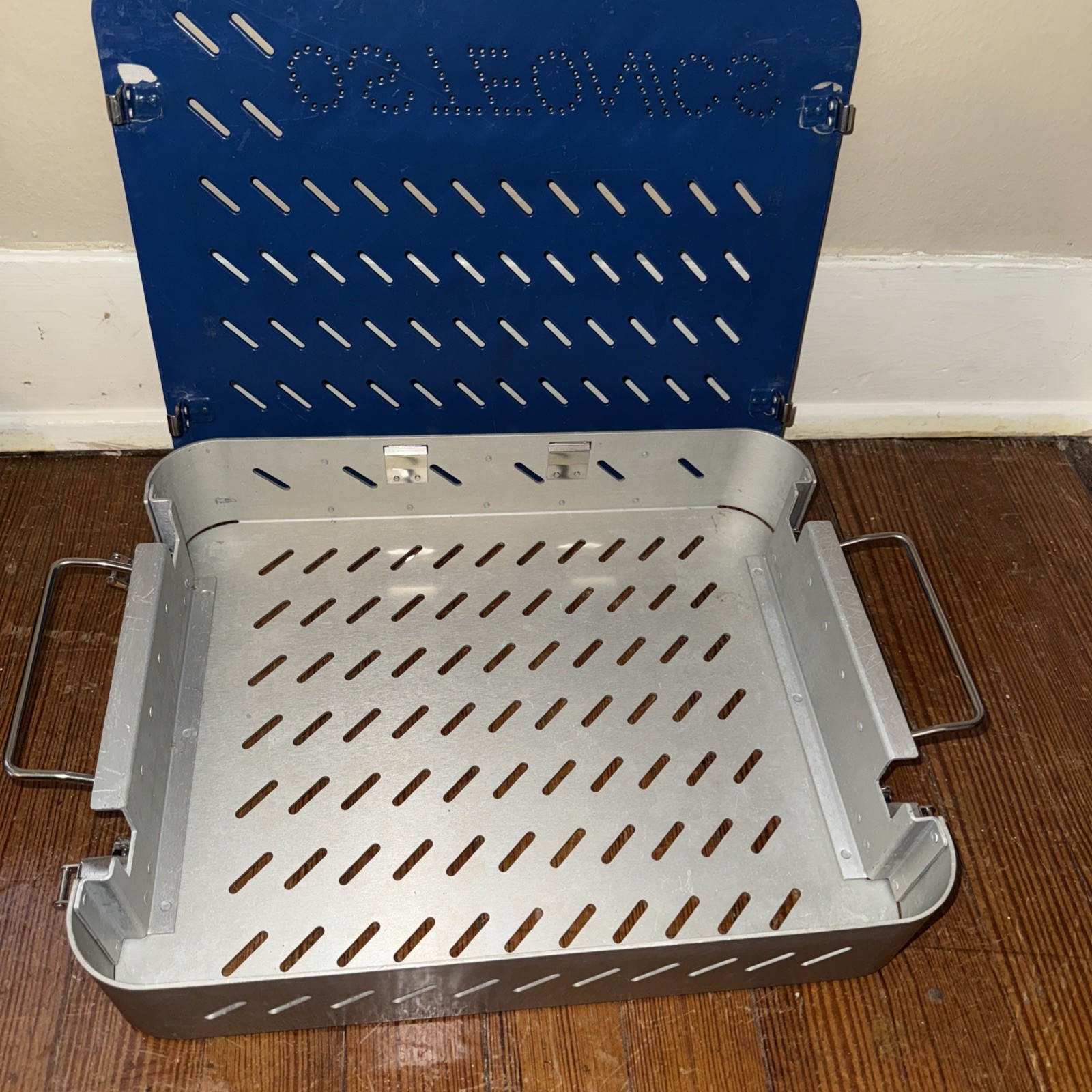 Osteonics Sterilization Case 2400-0300