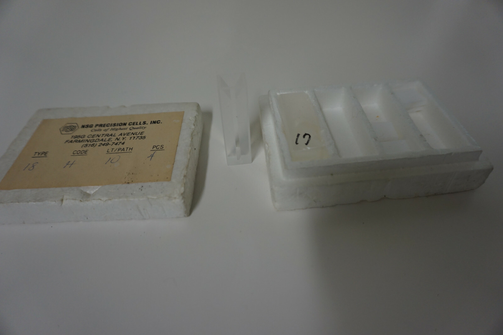 Two New NSG Cuvette Micro quartz Suprasil cell 10mm 400 µl UV type 18 code H