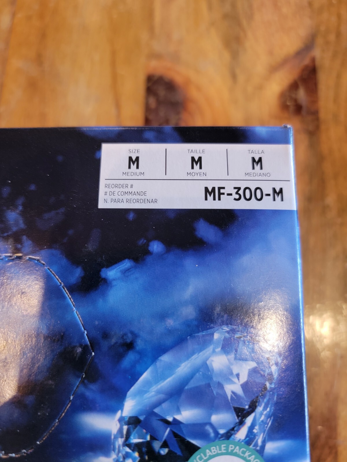 MICROFLEX Diamond Grip MF-300 Disposable Latex Gloves, Medium, 100 Gloves