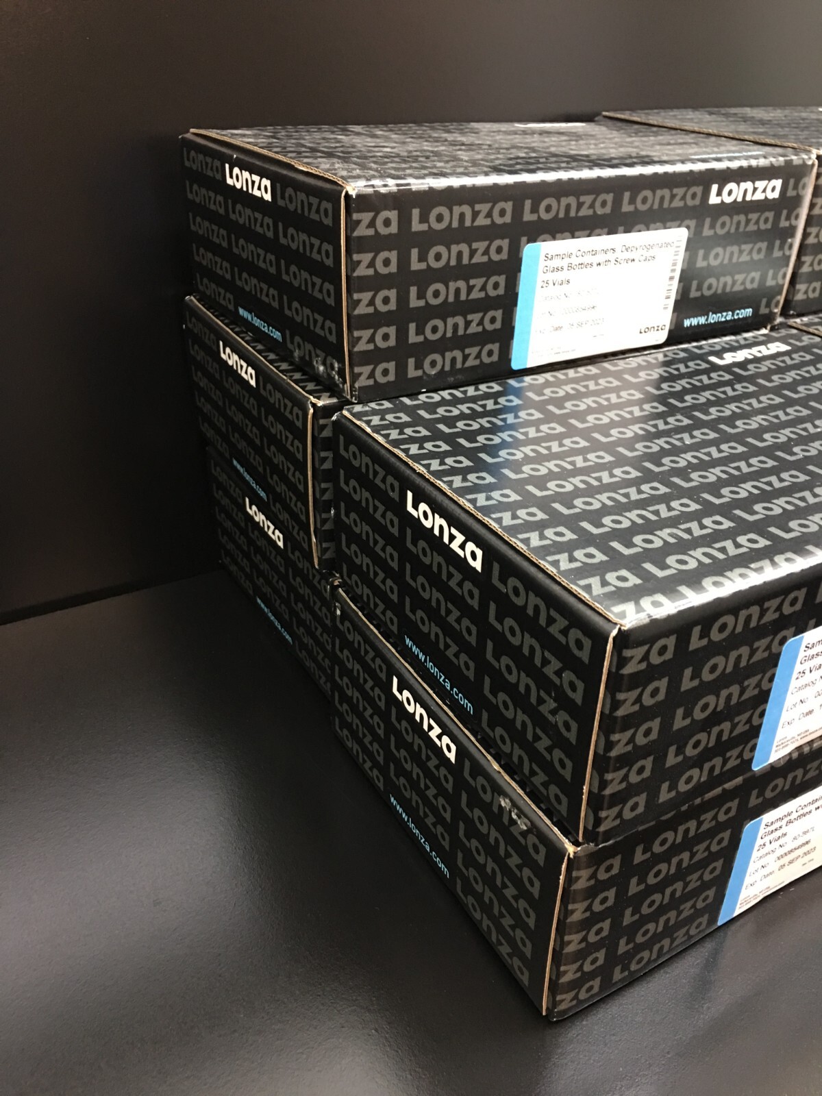 Lonza Ref 80-507L Sample Containers Depyrogenated Glass Bottles w Caps Lot 10 PK