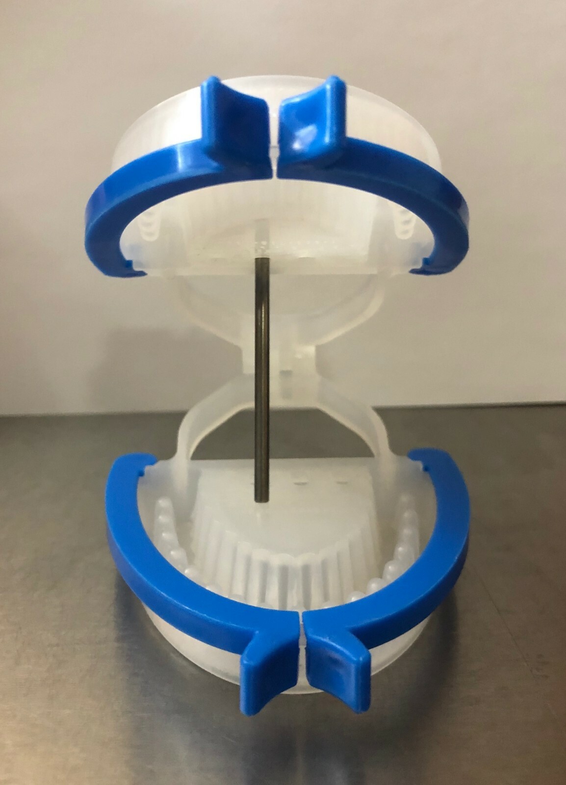 Dental Lab Disposable Pinless Articulator System – Full Arch