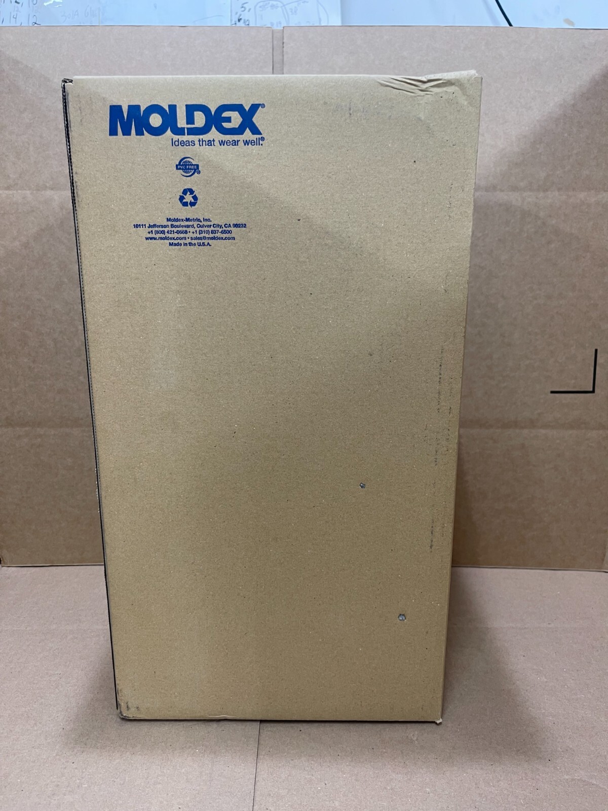 Moldex N95 Respirator surgical Masks Case of 160 # 1513 Large, Exp. Date 09/2030