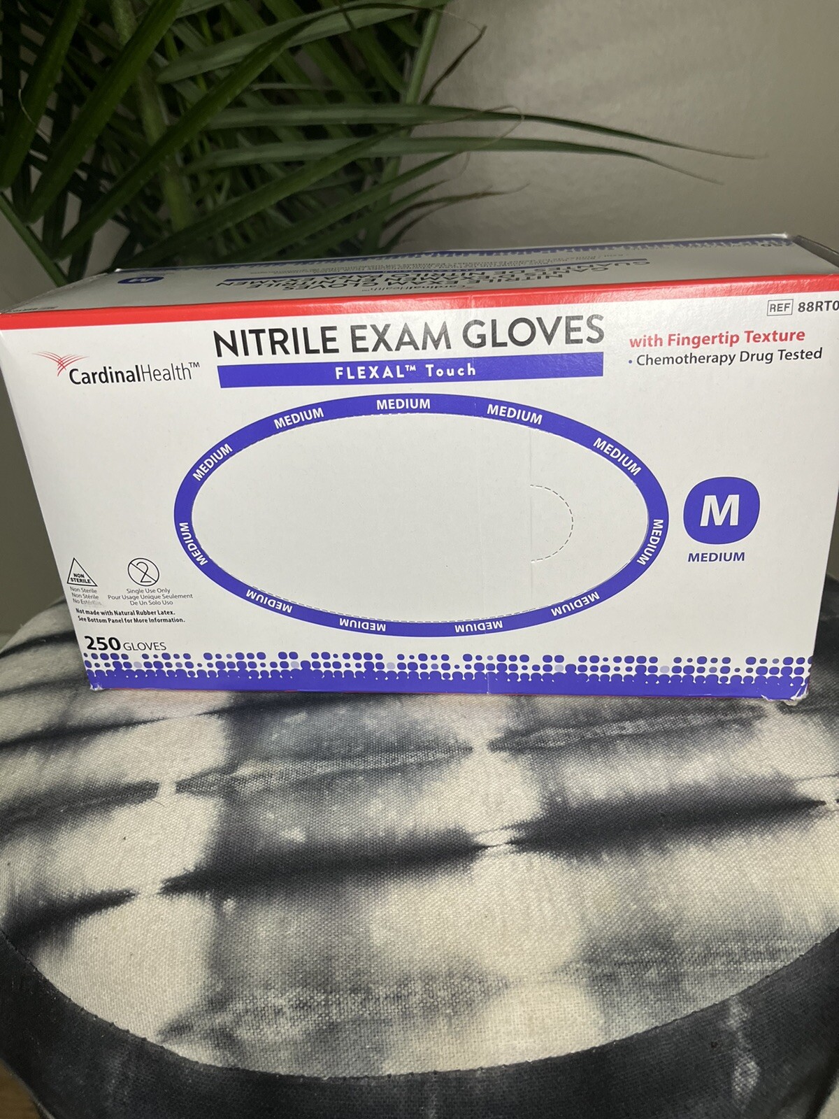 1 Box Cardinal Health Flexal Nitrile Exam Gloves, Powder-Free size MED 250 Count