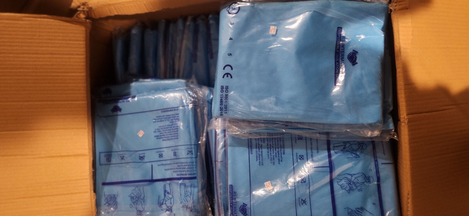 120-Pack Level 2 Disposable Isolation Gown BH Supplies Fully Closed Double Ti…