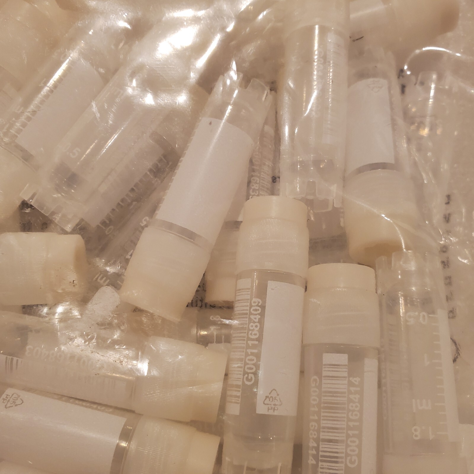 Globe Scientific 500ct CryoCLEAR Vials, 2-4mL, STERILE, w Screwcap, Graduations