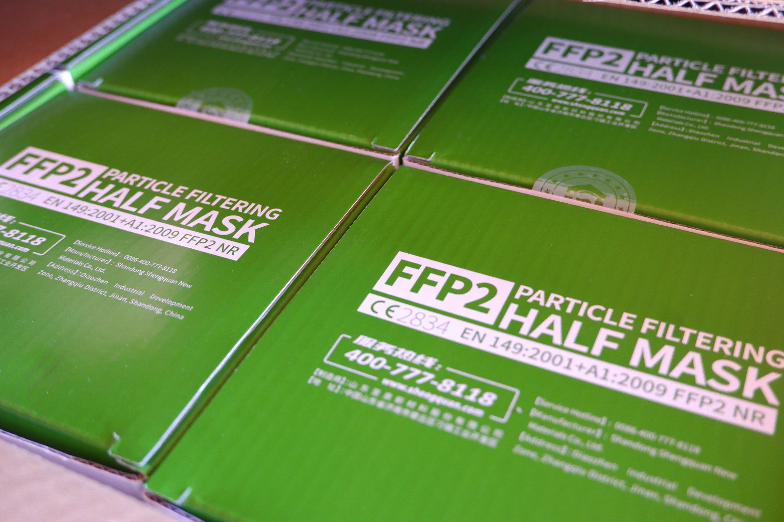 BOX of 640 Disposable Particle Filtering Half Face Masks FFP2 NR CE Certified.