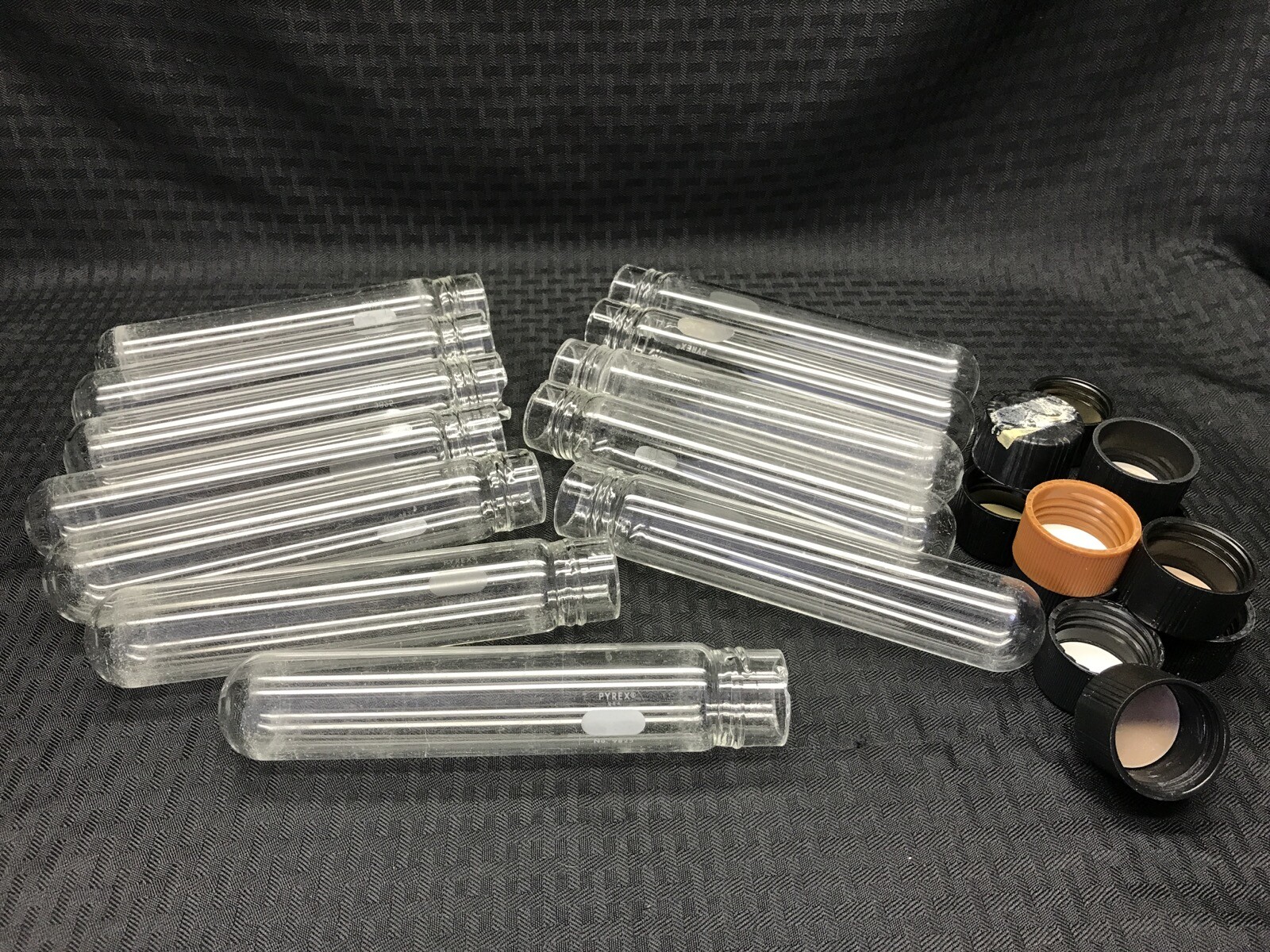 (12) PYREX Glass 38mm x 200mm Culture Tubes w/ Round Bottom 38-430 Screw Caps B