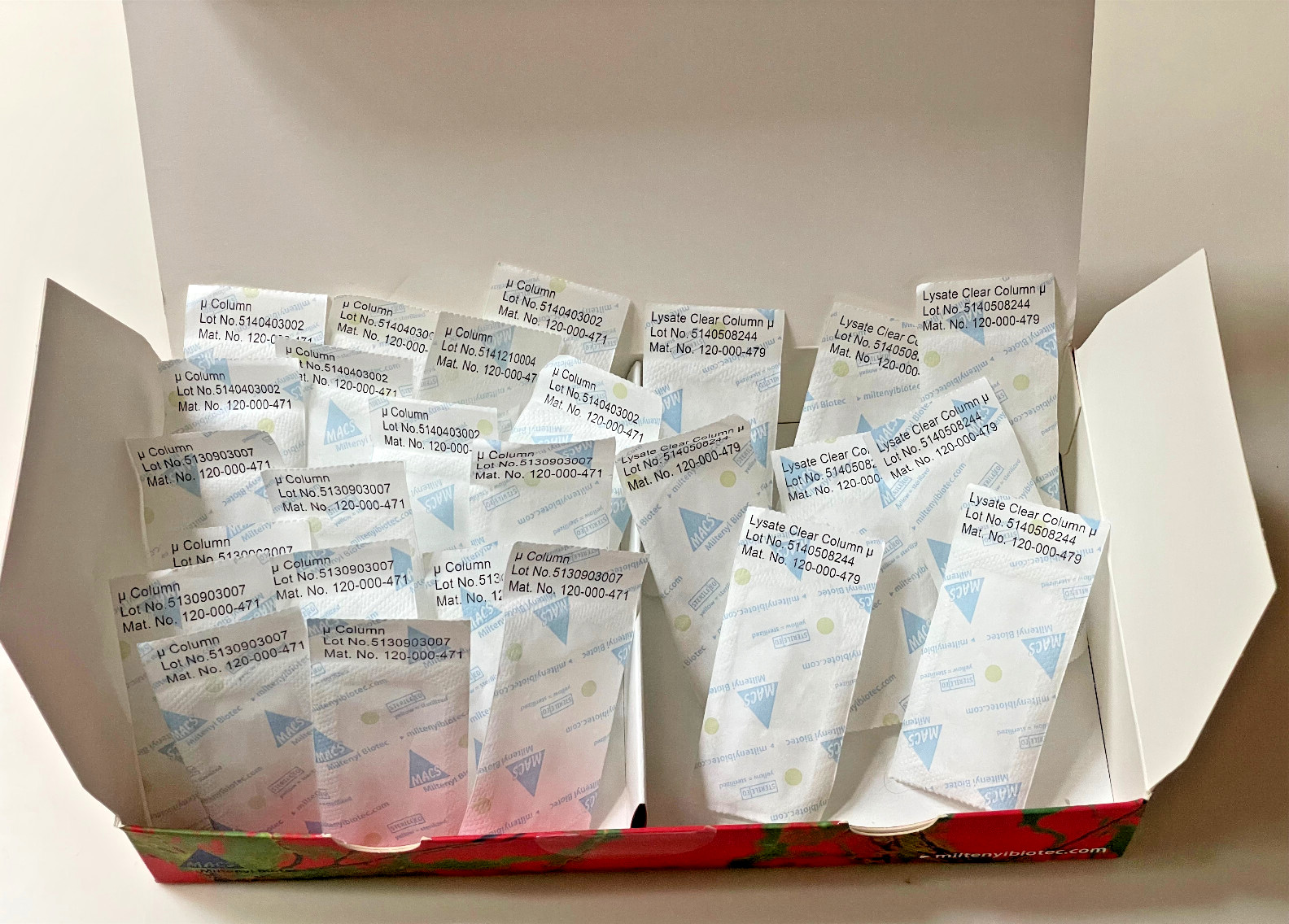 Miltenyi Biotec μMACS mRNA Isolation μColumns (18) + LysateClear Columns (8)