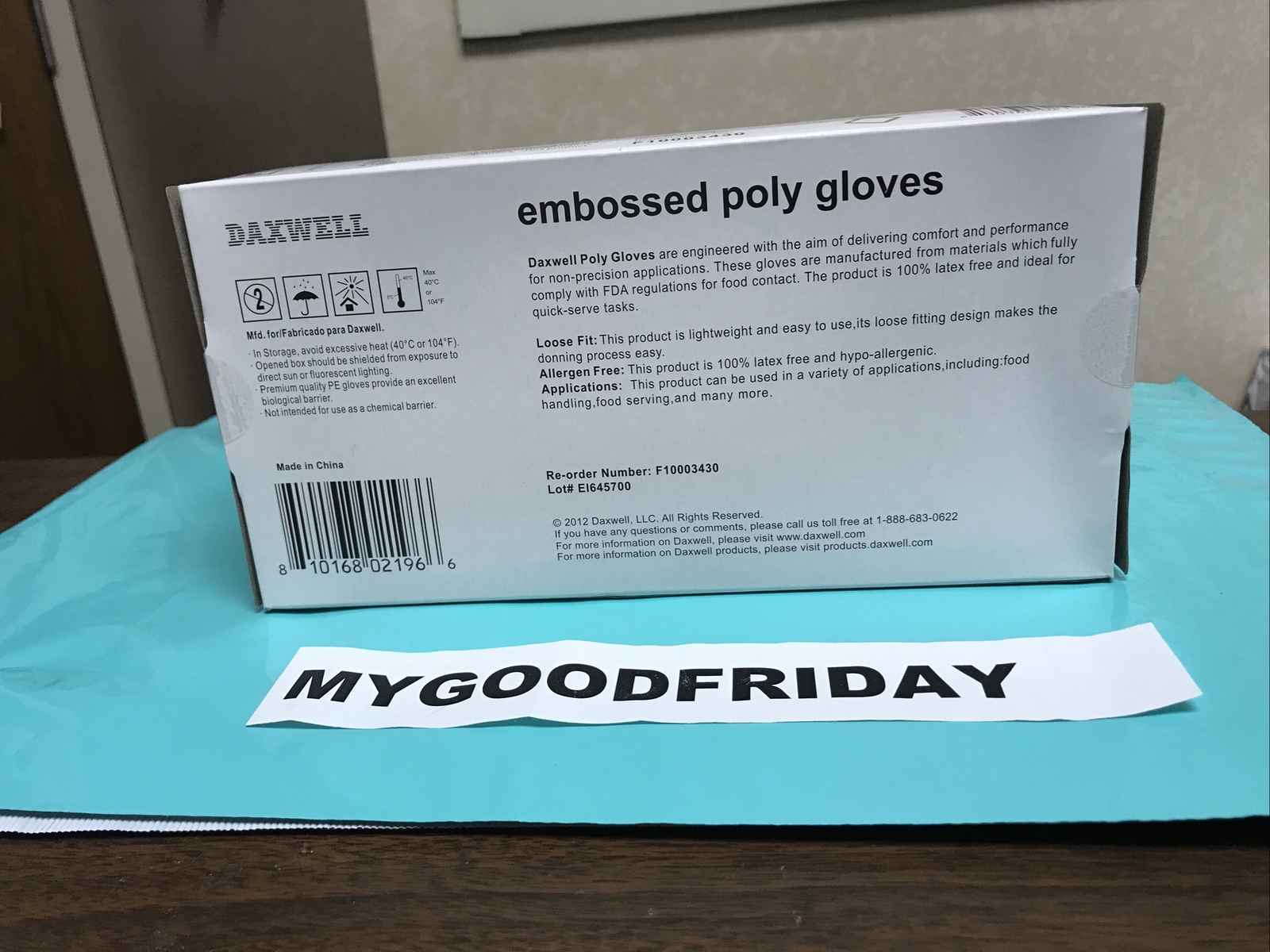 Daxwell Poly Gloves, Embossed, Size Large, Box of 500, Clear