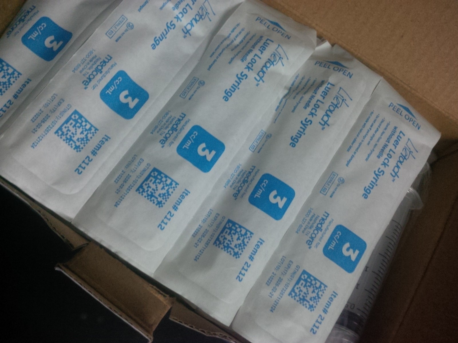 Litetouch Luer Lock Syringes without needle 100 Syringes 3cc/ml