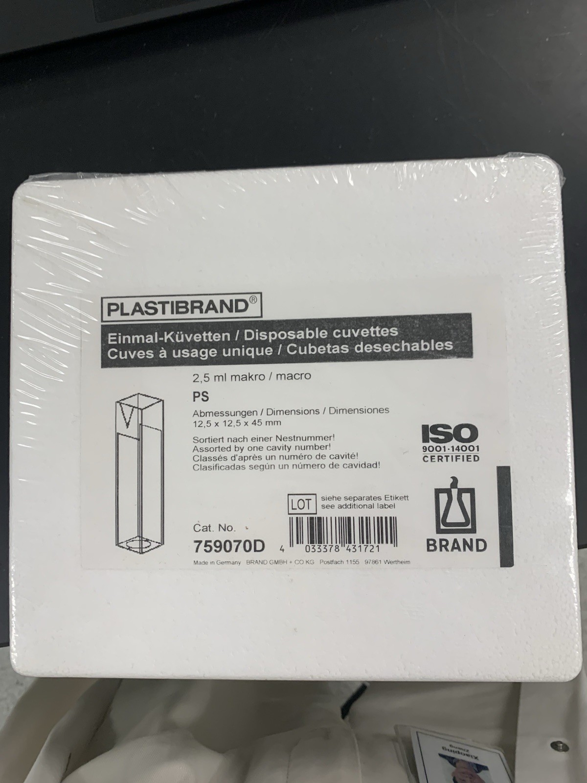Einmal- Kuvetten Disposable Cuvette 2.5ml 100/Box New for UV Spectrometer