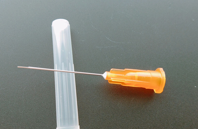 100Pcs Dental Endo Irrigation Tips Root Canal Flushing Syringe Tip 25G/27G/30G