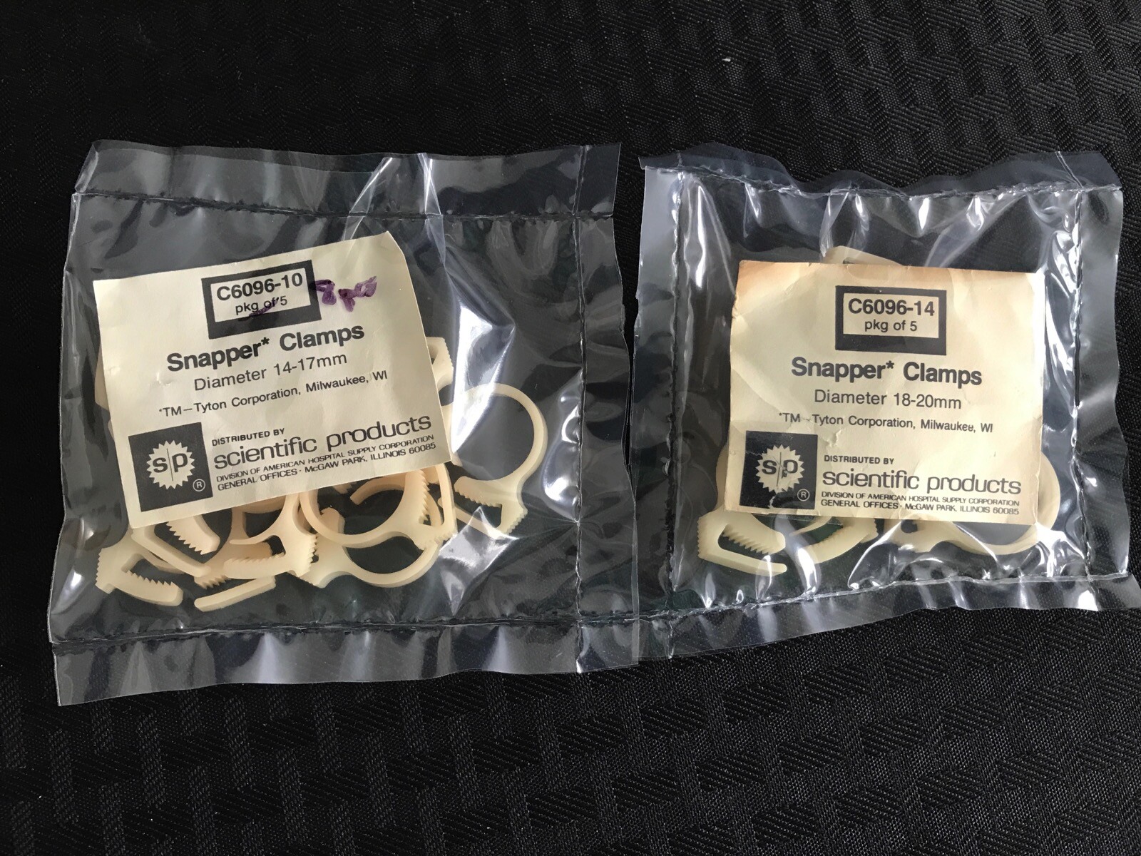 (13 Pcs) SP TYTON Plastic Snapper Clamps for Hoses & Cables 14-20mm D Variety